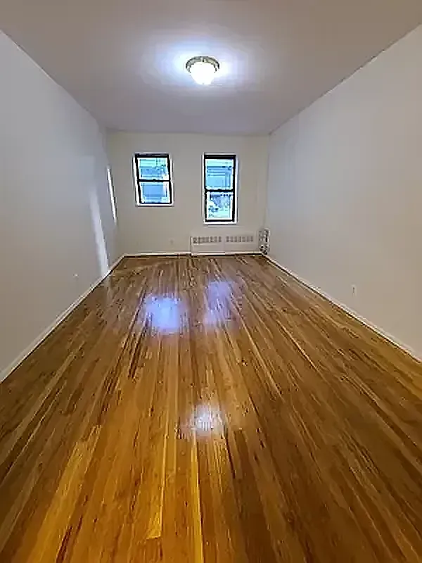 338 East 49th Street — Photo 1