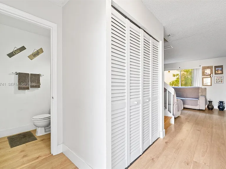 6235 Kendale Lakes Cir #247 — Photo 2