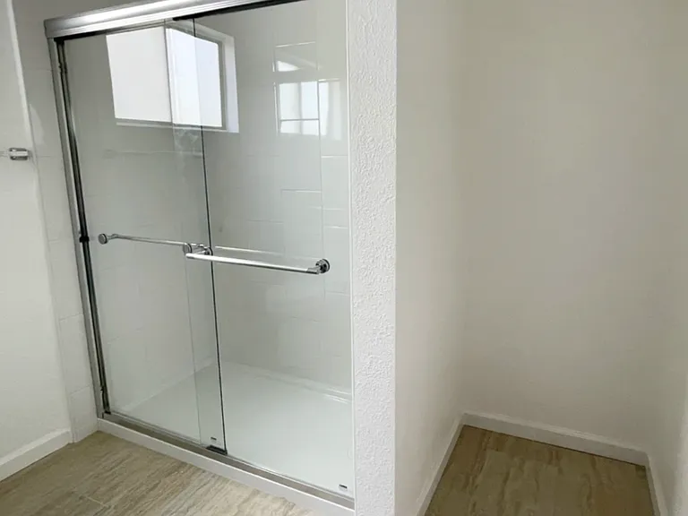 shower 1