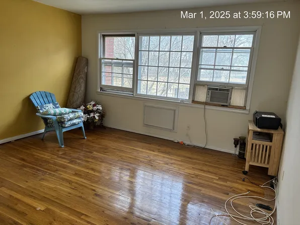 116 North Ave, Staten Island, NY 10314