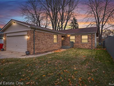 39058 Charbeneau St, Clinton Township, MI, 48036