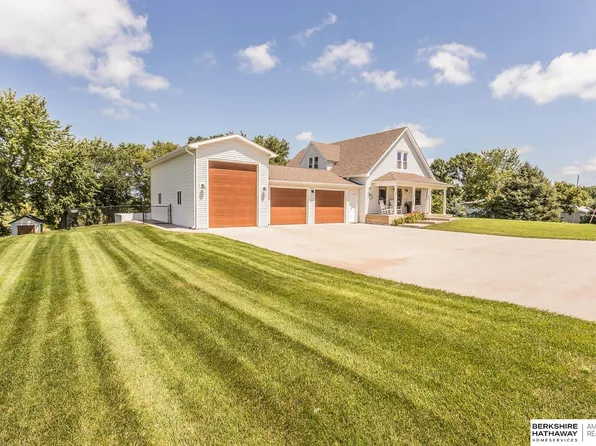 703 W Iowa St, Crofton, NE 68730