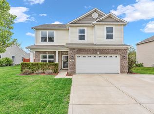 401 Shadetree Ln, Sheridan, IN 46069