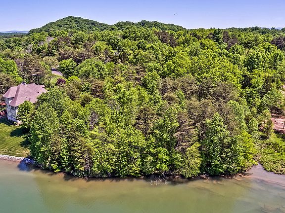 3rd image of 110 Noya Ln Lot 6