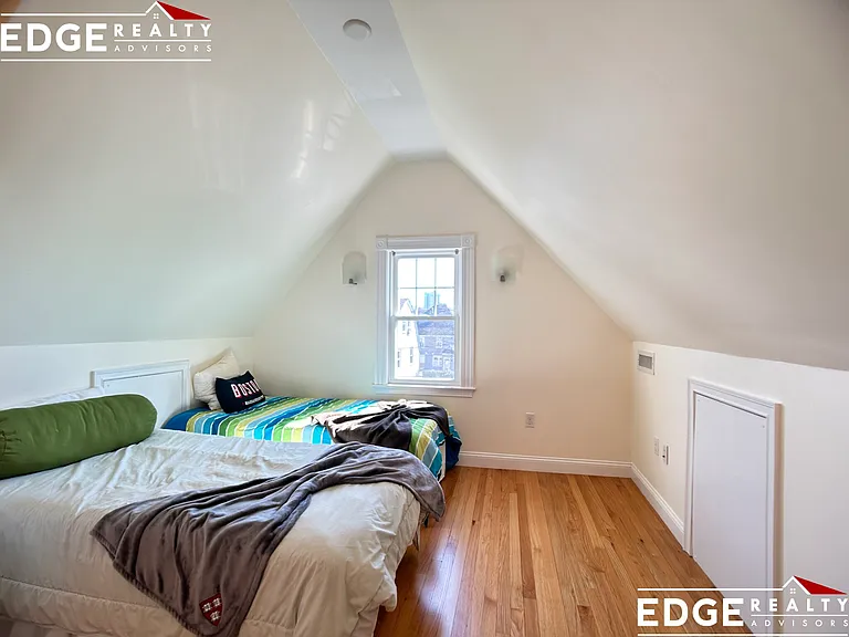 12 Hopedale St — Photo 5