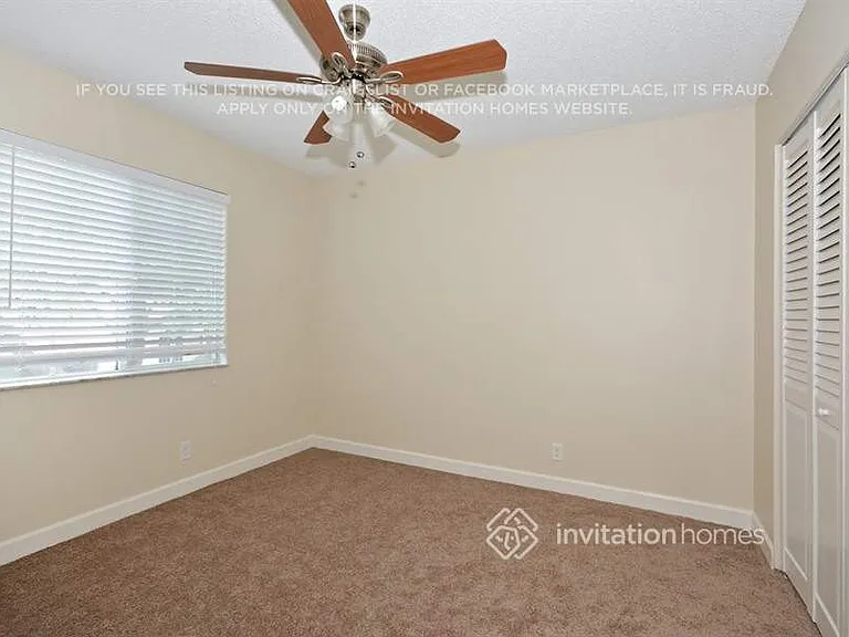 8556 NW 57th Dr — Photo 15