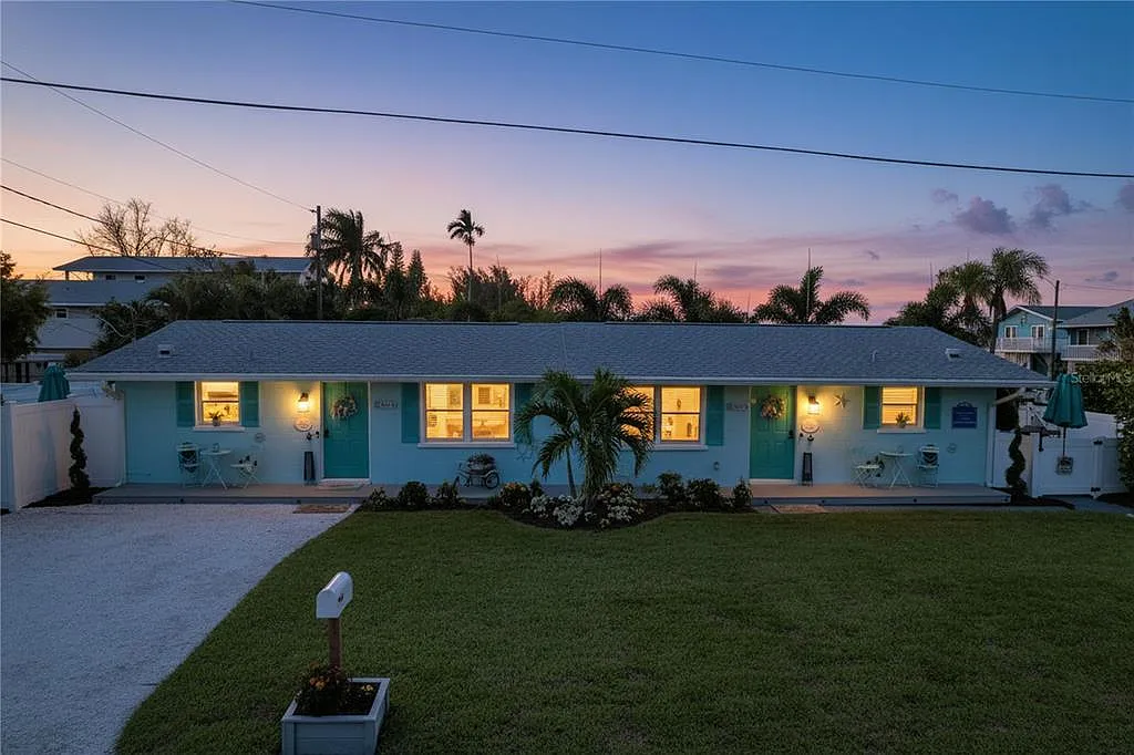 2 bed, 2.0 bath, 735 sqft, $3,000 — Photo 3