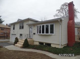 384 Lovell St, Worcester, MA 01602