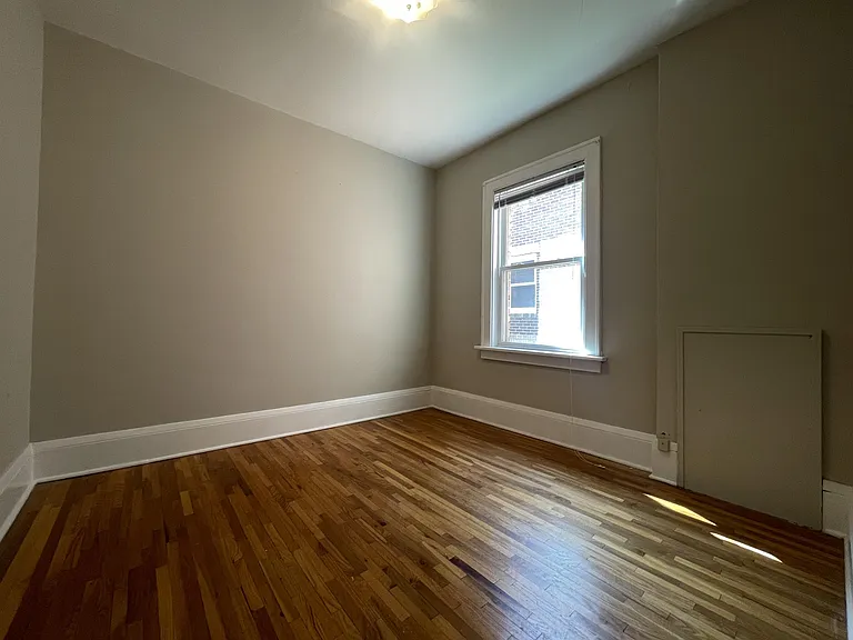 3528 Emerson Ave S #4 — Photo 14