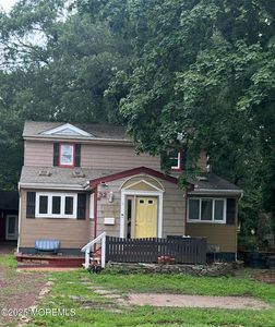 32 Woodrow St, Oakhurst, NJ, 07755