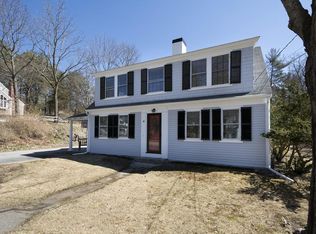 96 Hersey St, Hingham, MA 02043