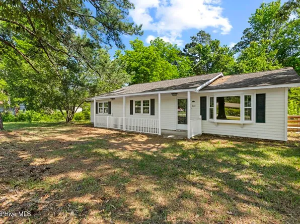 2113 N Parker Road, Jacksonville, NC 28546