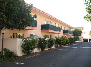 18531 Dearborn St APT 8, Northridge, CA 91324