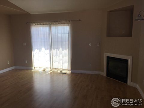 4th image of 3128 39th Ave