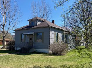402 S Main St, Mahnomen, MN 56557