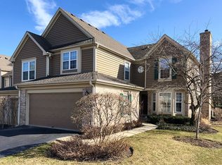 26 Wimbledon Ct, Lincolnshire, IL