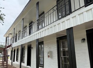 3300 S College Ave #B7, Bryan, TX 77801