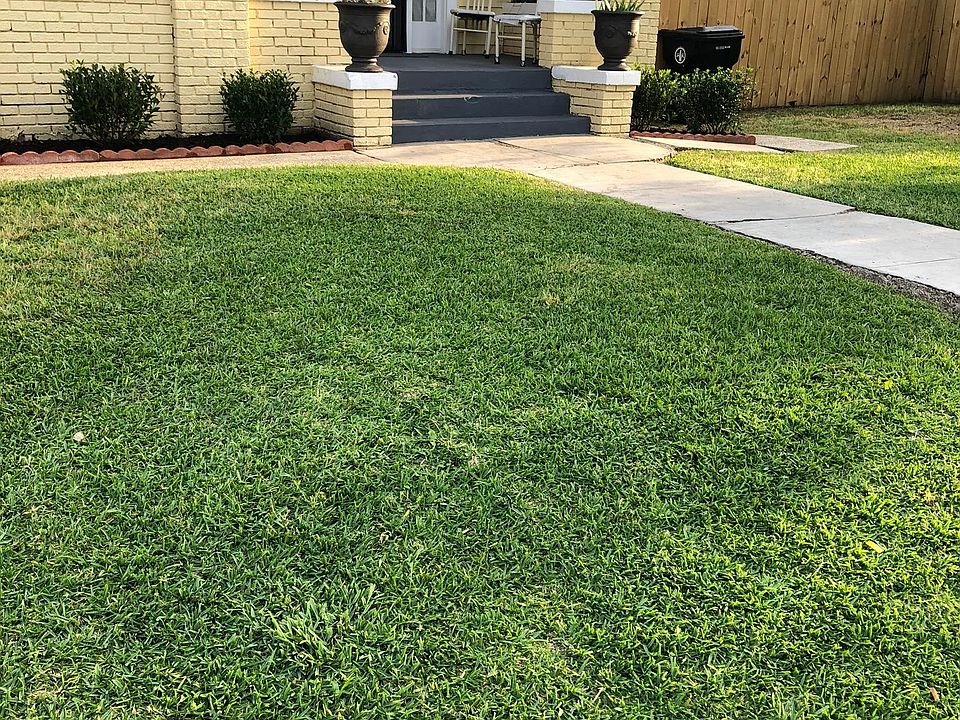 1st image of 2718 Wisteria St