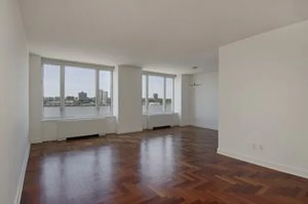 Rented by Douglas Elliman | media 28