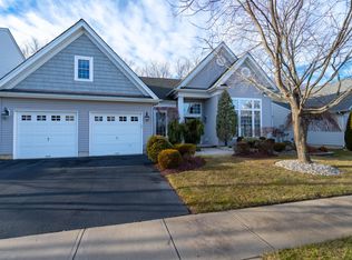 76 Turnberry Dr, Monroe Township, NJ 08831