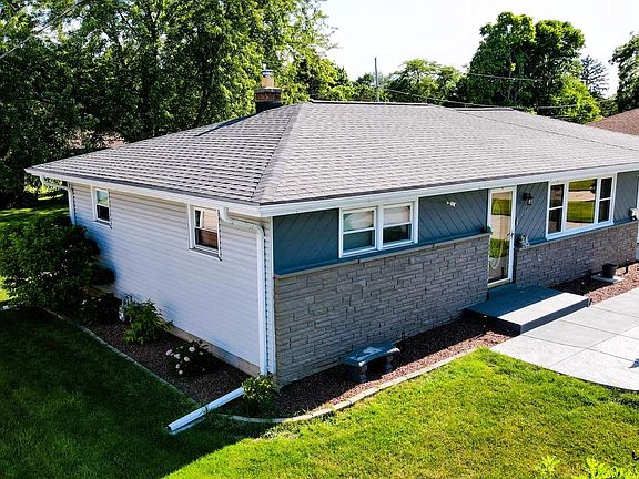 3rd image of 12907 W Cameron AVENUE