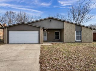 104 Queens Rd, Muskogee, OK 74403