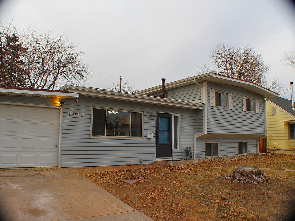 1st image of 1411 S Douglas Ave