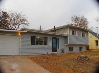 1411 S Douglas Ave, Loveland, CO 80537