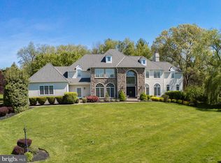 920 S Wisteria Dr, Malvern, PA 19355