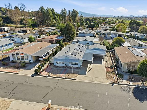 4th image of 9578 Sharondale Rd