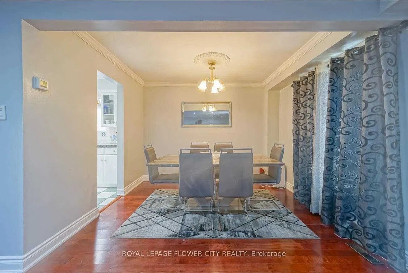4 bed, $3,500 — Photo 4