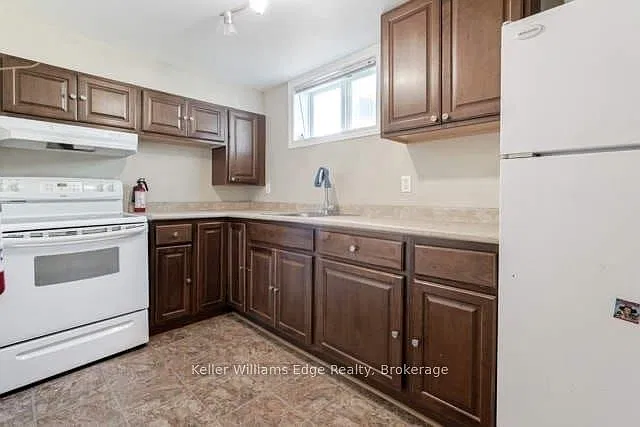 2 bed, $1,700 — Photo 3