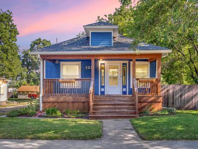 128 E 9th St, Newton, KS, 67114