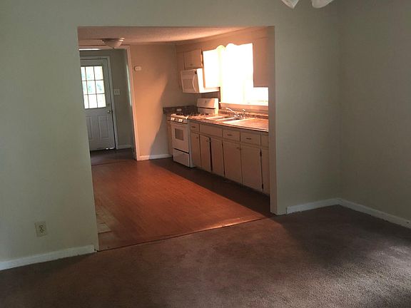Livingroom/Kitchen