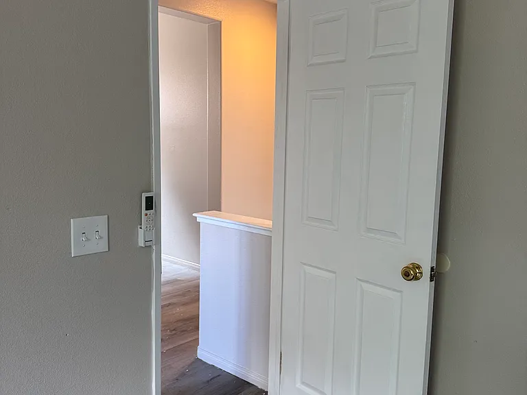 13225 Acacia Ave — Photo 9