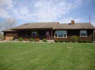 2140 NE 46th St, Topeka, KS 66617