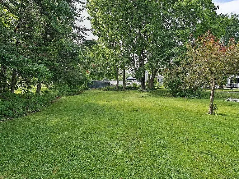 2 bed, 1.0 bath, 1000 sqft, $2,000 — Photo 4
