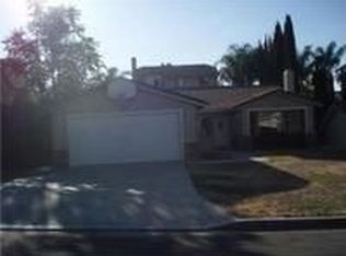 30445 S Fork Dr, Canyon Lake, CA 92587