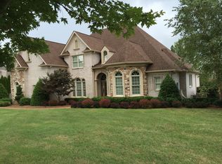 112 Tattnall Ct, Gallatin, TN 37066