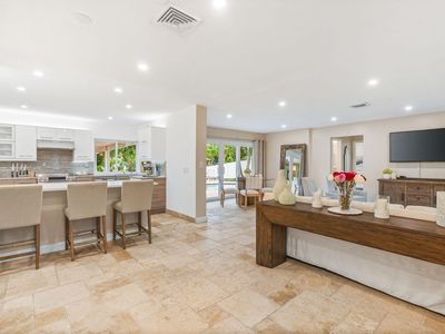 5941 SW 16th Street, Plantation, FL, 33317