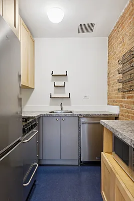 Rented by Corcoran | media 14