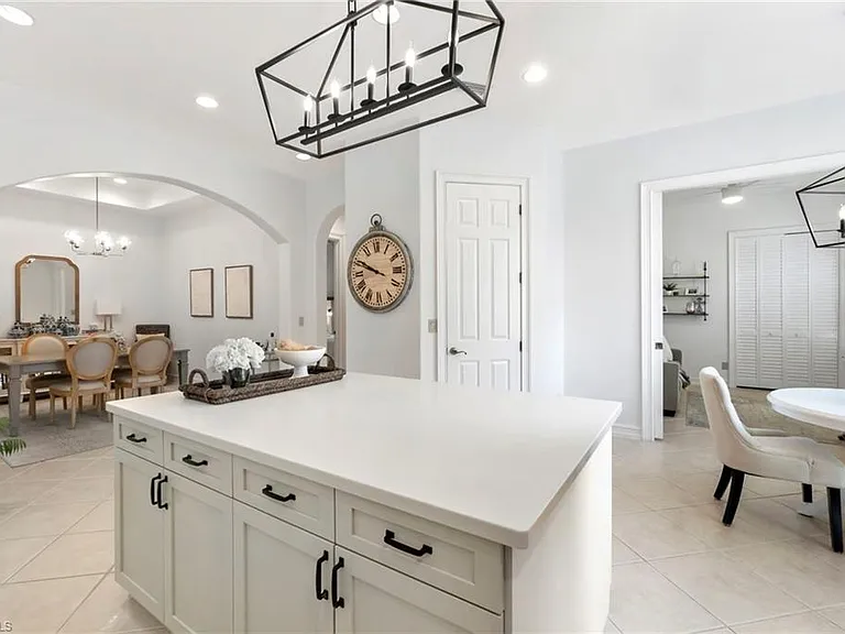 20112 Saraceno Dr — Photo 17