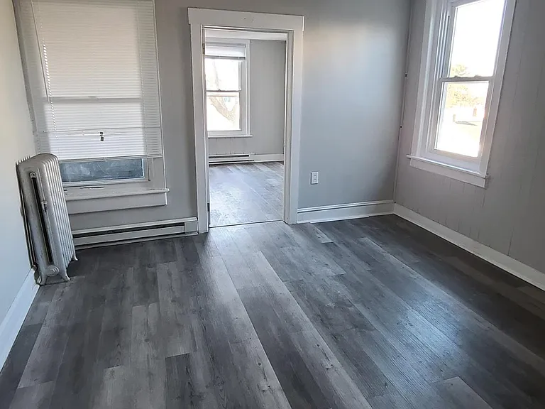 Large 2nd bedroom with 3rd bonus room attached