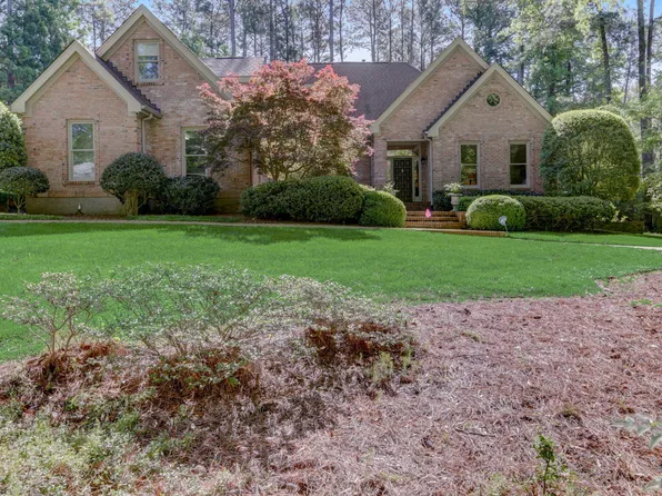 205 Arcadia Ln, Chapel Hill, NC 27514