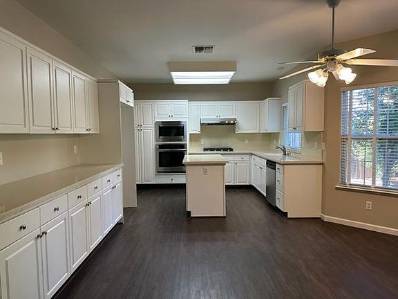 5th image of 8305 N McDonald Ave