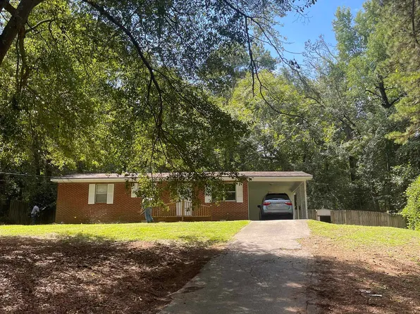 44 Armstead Dr, Stockbridge, GA 30281