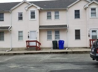 72 Washburn St APT B, Springfield, MA 01107