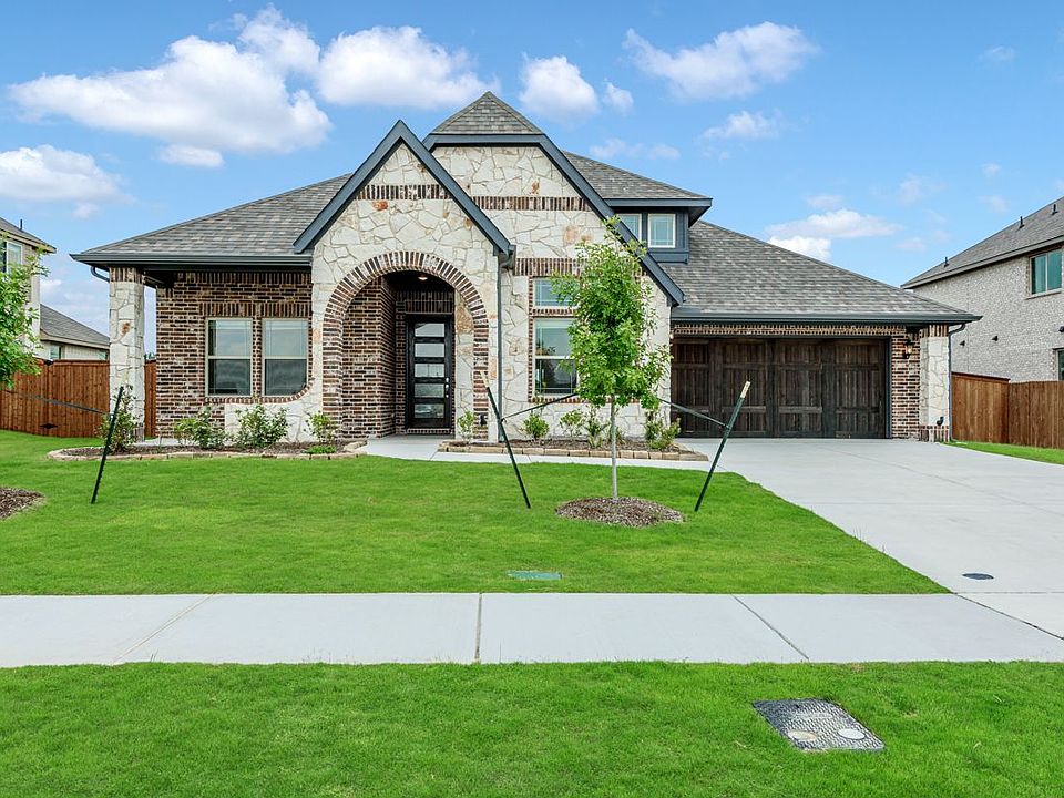 1st image of 602 Mesquite Grove Rd