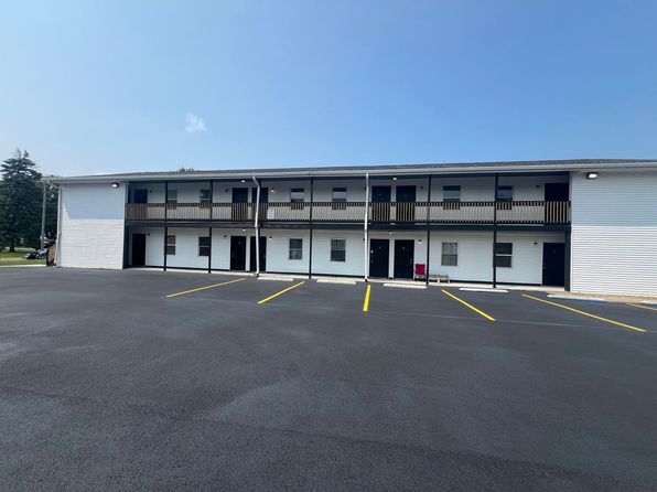 335 E North St #260