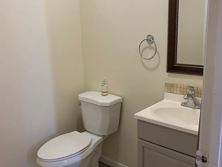 Powder room